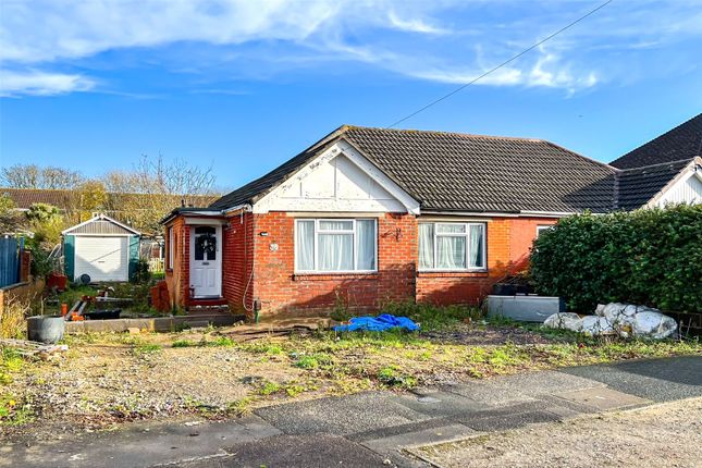 Thumbnail Bungalow for sale in Valentine Avenue, Southampton, Hampshire