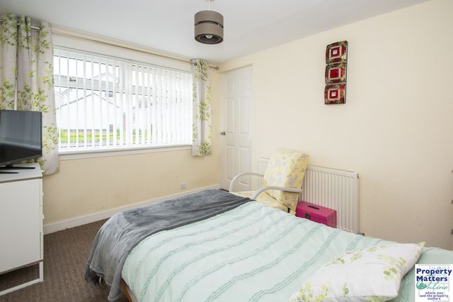 9 Sutton Court, Kilwinning photo 4