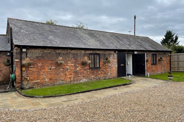 Thumbnail Office to let in The Barn, Cell Barnes Lane, St Albans