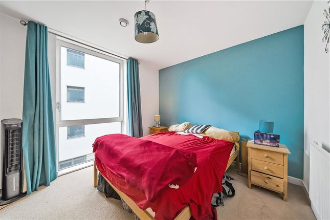 Apartment 208, Simmonds House,, Clayponds Lane, Middlesex photo 4