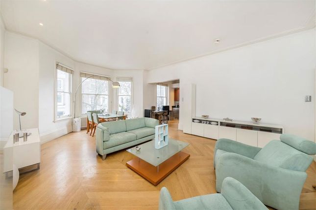 Flat 3, 30, Redcliffe Gardens, London photo 2
