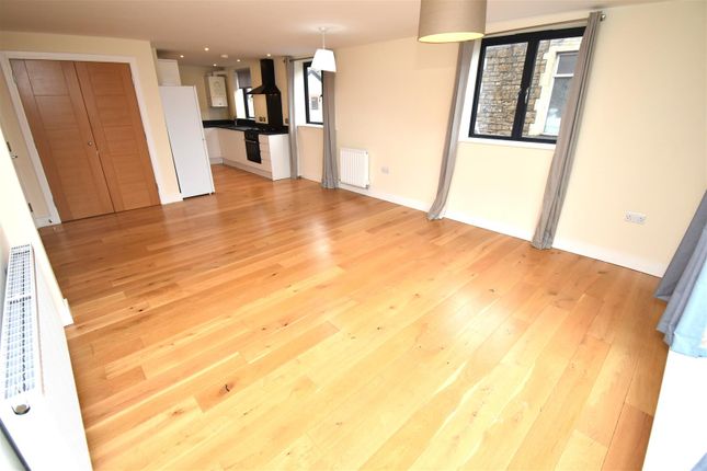 Flat 1, 78, High Street, Bristol photo 2