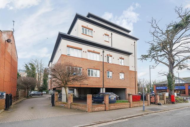 Flat for sale in Bath Road, Slough