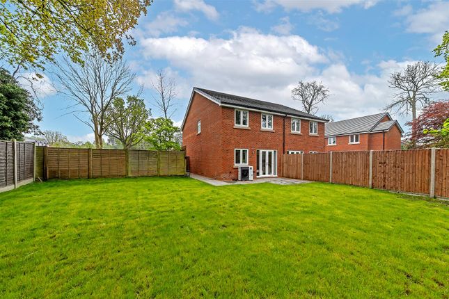 Semi-detached house for sale in Oakwood Road, Bricket Wood, St. Albans