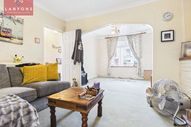 31, Deri Terrace, Ferndale photo 2
