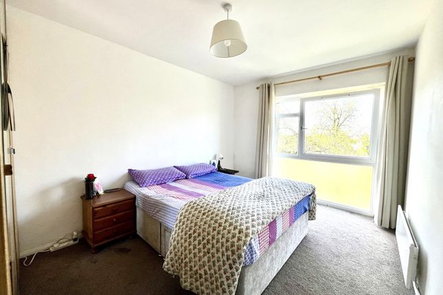 23 Kingsley House, Claremont Road, Surbiton photo 5