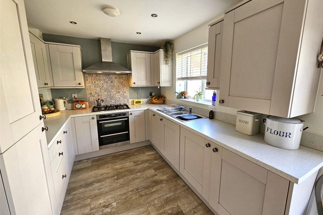 57, Buzzard Rise, Gunnislake photo 3