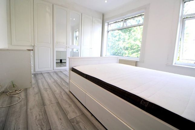 Terraced house to rent in Macdonald Road, London