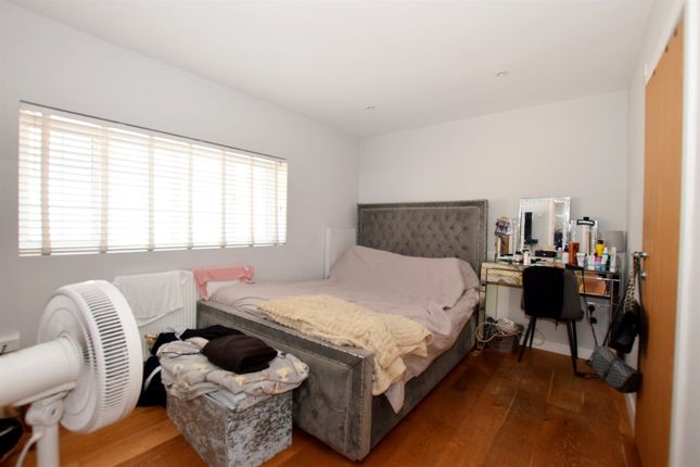 155a Middleton Road, Middleton-on-Sea, Bognor Regis photo 4