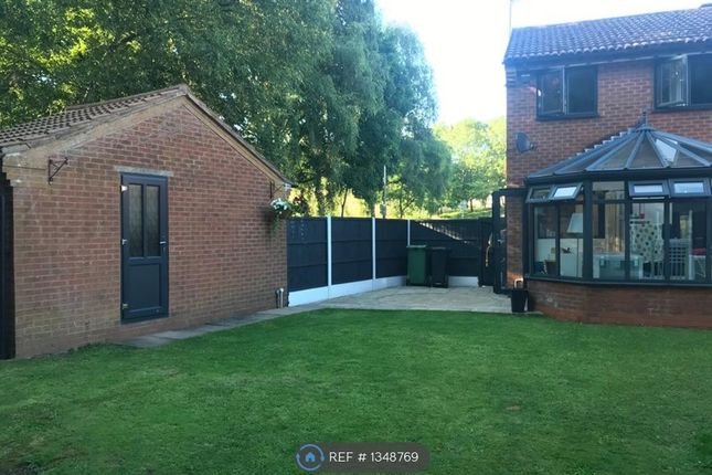 Thumbnail Semi-detached house to rent in Chatsworth Road, Halesowen