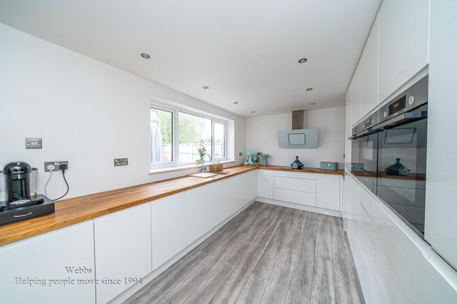 98, Wolseley Road, Rugeley photo 2