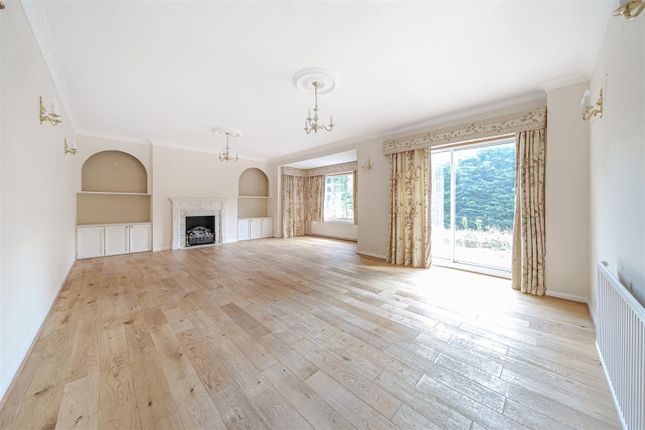 31a, Broadwood Avenue, Ruislip photo 3