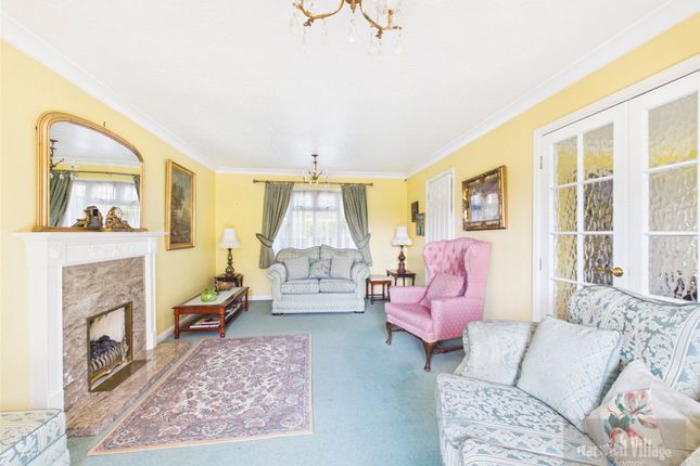 45, Hewitt Road, Harwich photo 3