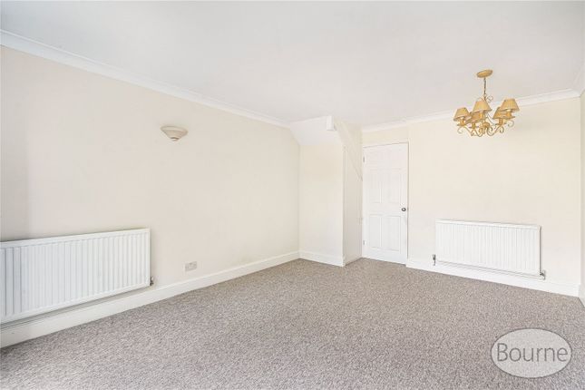 17, Chesham Mews, Guildford photo 3