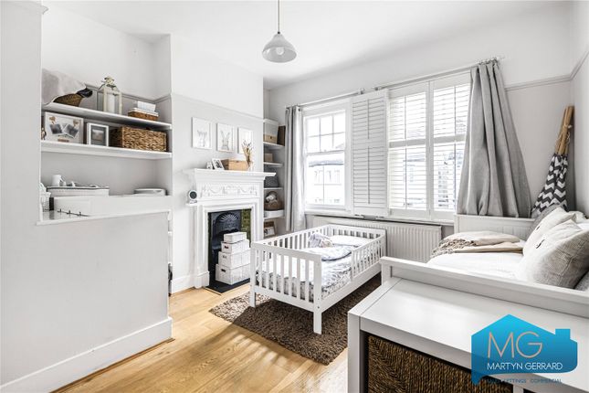 Flat for sale in Wetherill Road, London