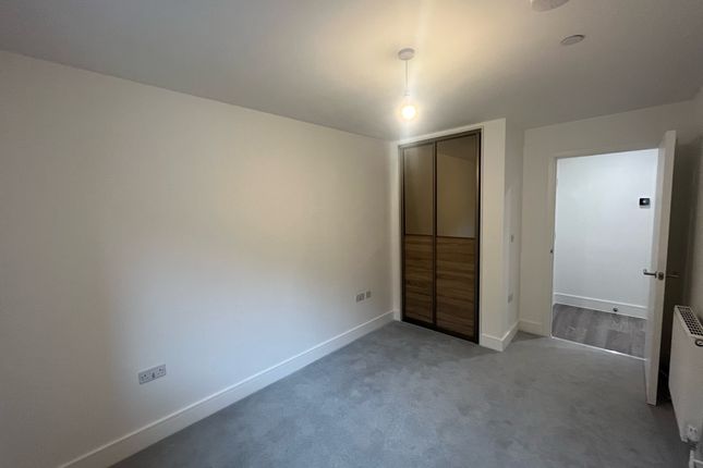 Flat 68, Chatham photo 4