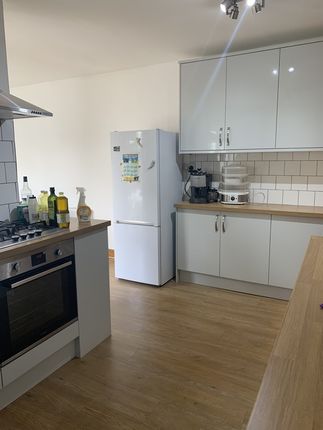 Room to rent in Revell Road, Norbiton, Kingston Upon Thames