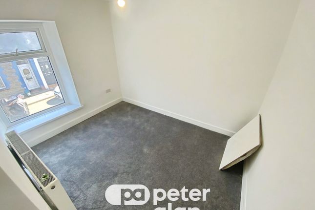 54, Mountain Ash photo 5
