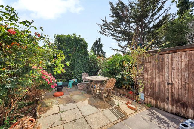 11, Oldfield Road, London photo 4