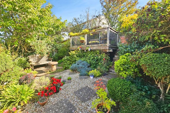 38 Seymour Drive, Dartmouth Devon, Devon photo 2