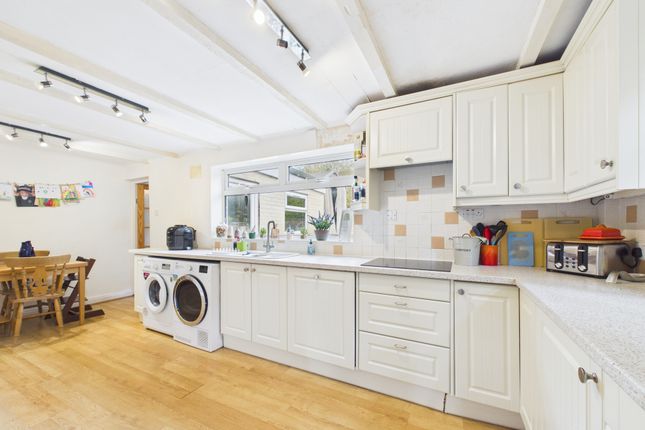 20 Northfield Road, Princes Risborough photo 3