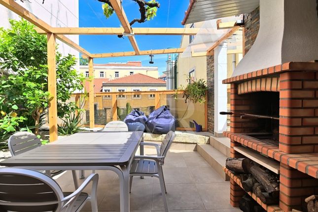 Apartment for sale in São Bento (Santa Isabel), Campo De Ourique, Lisboa