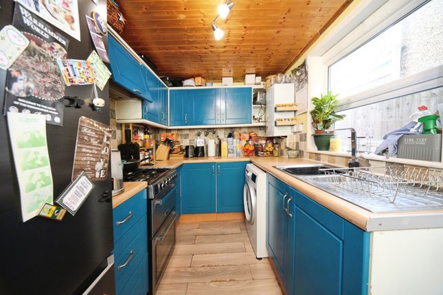 28, Letchworth Road, Luton photo 5