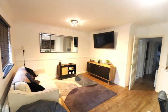 Thumbnail Maisonette to rent in Alison Court, 138 Booth Road, London