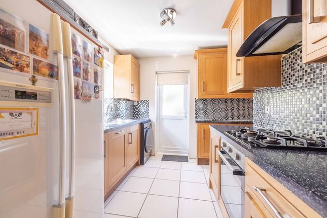41, Hazell Way, Stoke Poges photo 3