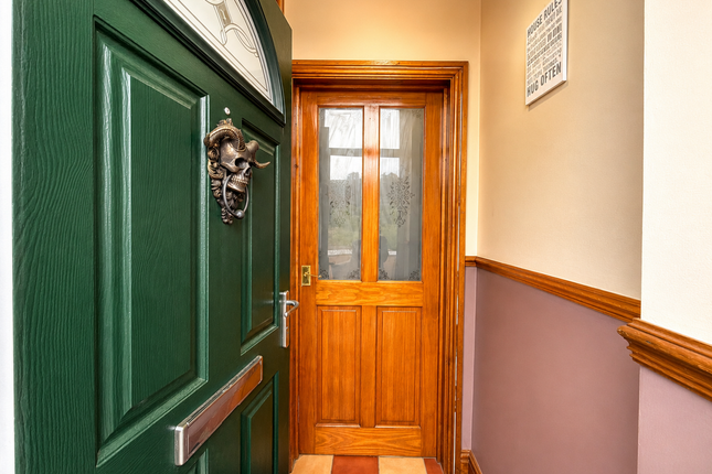 69, Heath Terrace, Porth photo 4