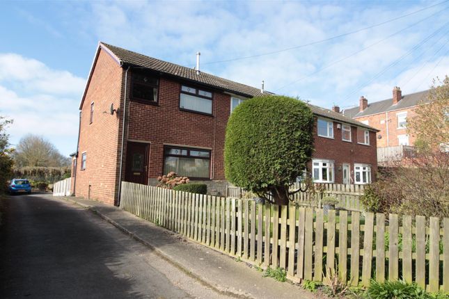 Thumbnail Town house for sale in Cave Lane, East Ardsley, Wakefield