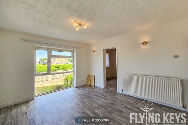 Vaughan Avenue, Bottesford, Nottingham photo 3