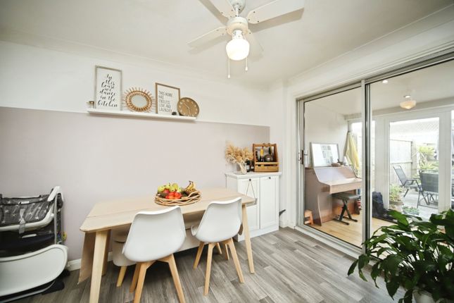 29, Risemoor Road, Somerset photo 4