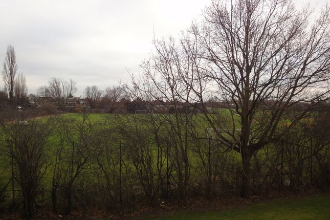 Park Lodge, Greenford Road photo 2