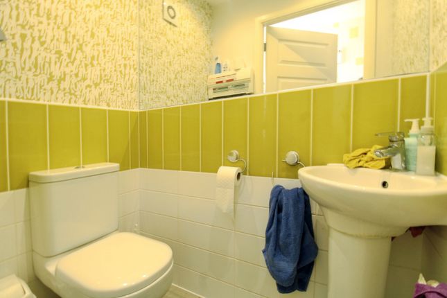 6, WIGSTON photo 5