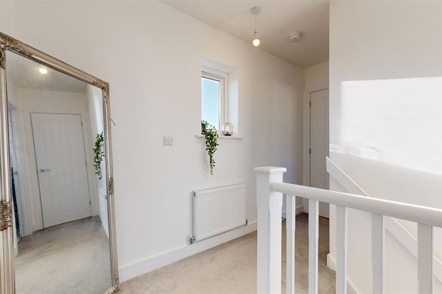 End terrace house to rent in Bumpers Lane, Portland