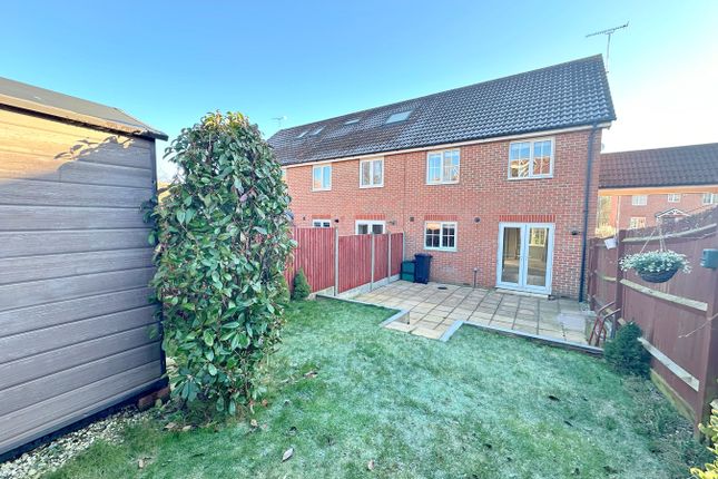End terrace house for sale in Cowdrie Way, Springfield, Chelmsford