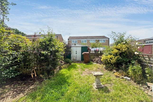 16b, Primrose Close, Eastbourne photo 2