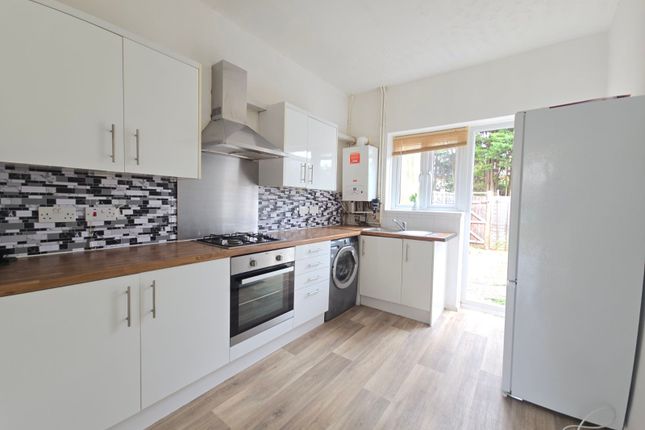 Albany Road, Chadwell Heath photo 3