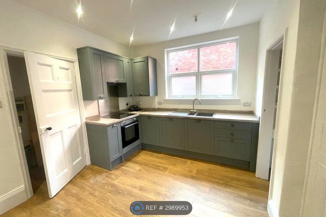 A Esher Grove, Nottingham photo 2