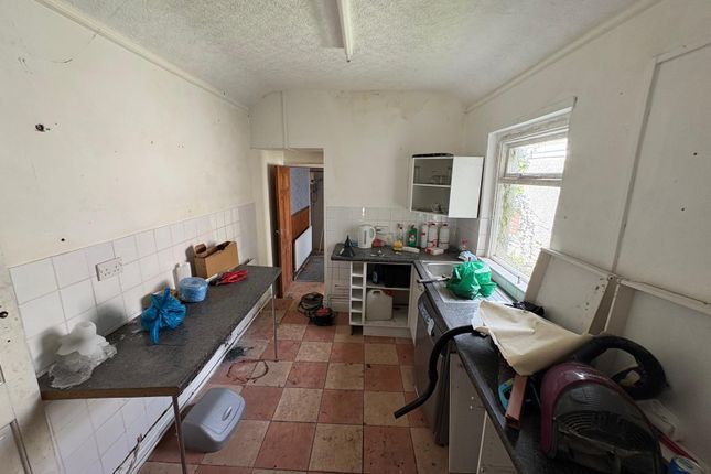 33 Mary Street, Seven Sisters, Neath photo 5