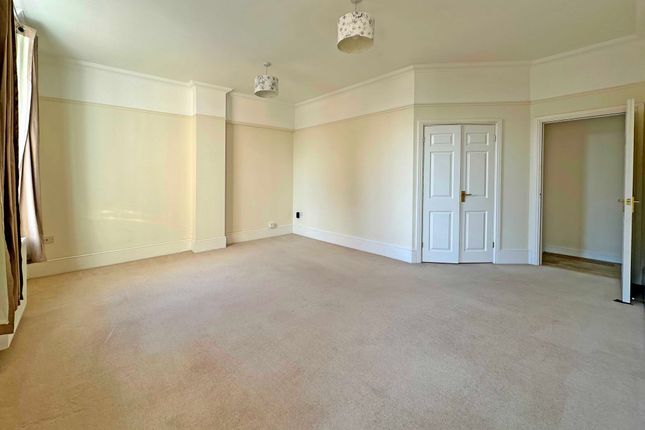 3 South Wing, Devington Park, Exeter photo 4