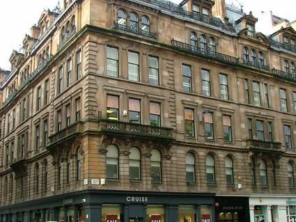 Office to let in Ingram House, Ingram Street, Glasgow