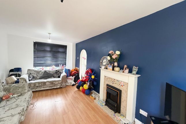 71, Sandyhill Road, Manchester photo 4