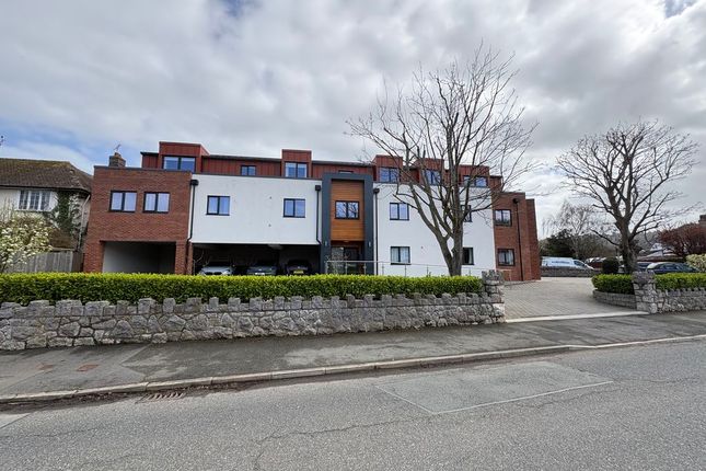Highcroft Apt. 8, 14, Whitehall Road, Colwyn Bay photo 2