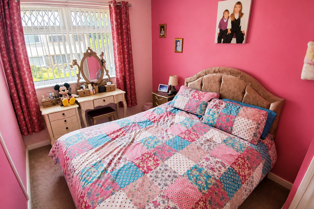 71, Tyn Y Bonau Road, Swansea photo 4