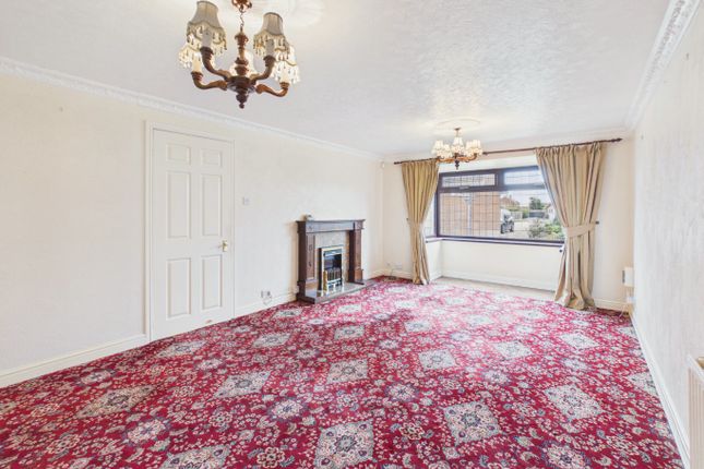 4, Whiston Way, Barton-Upon-Humber photo 2