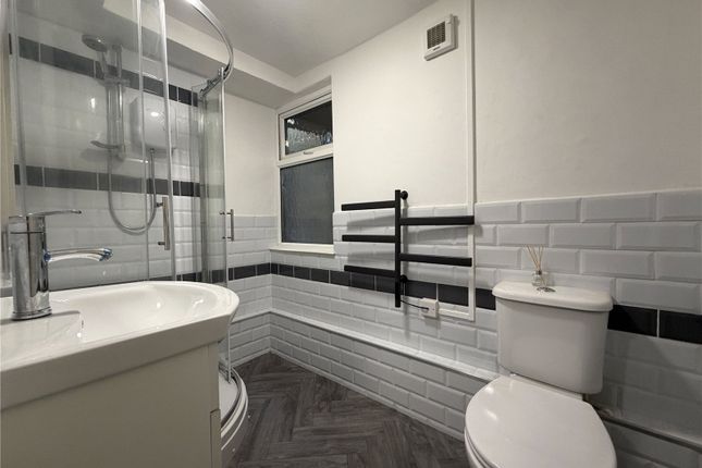 12a, Southpark Road, Par photo 4