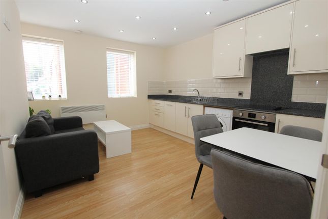 Thumbnail Flat to rent in Brunswick Court, Leeds