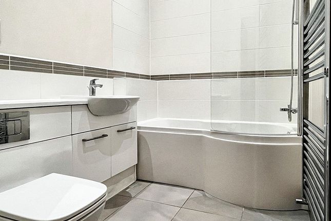 Flat 3, Stonesby House, Leicester photo 4